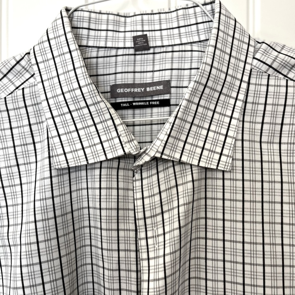Tall man size 19 grey/black/white long-sleeved dress sort.